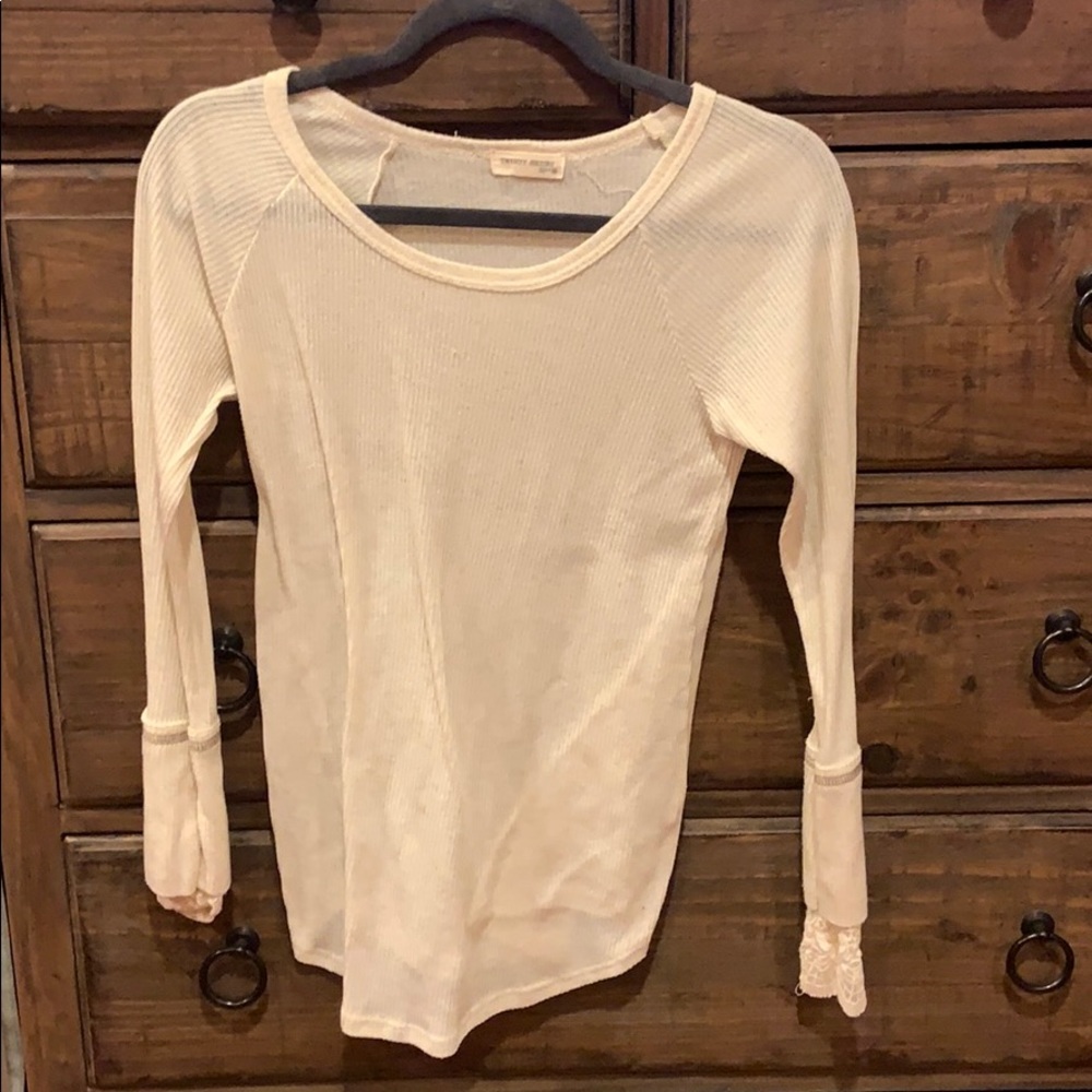 Cream Long Sleeve with lace